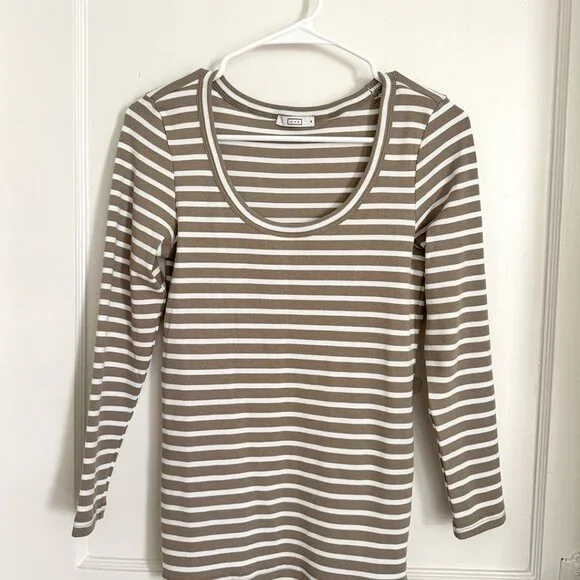 AYR - NWOT - The Open Ended Tee - Size M - Dune Stripe - Picture 3 of 4